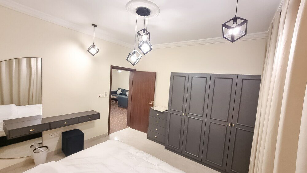 Фото Hometel Alfaysaliyah