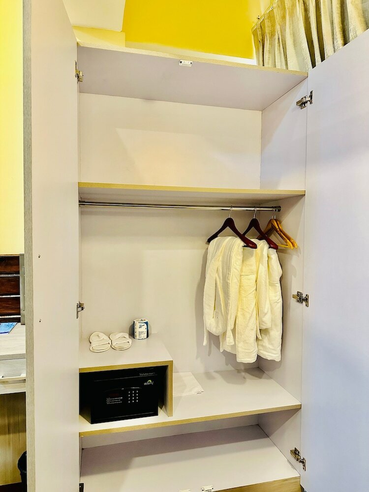 Фото Silver Cloud Hotel