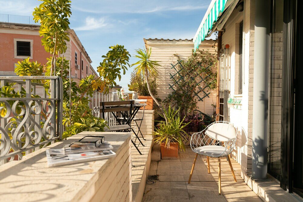 Фото Wonder Two Br Apartment with Terrace