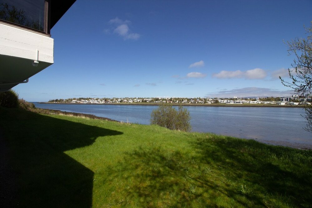 Фото Seaside Villa - 6 bedrooms