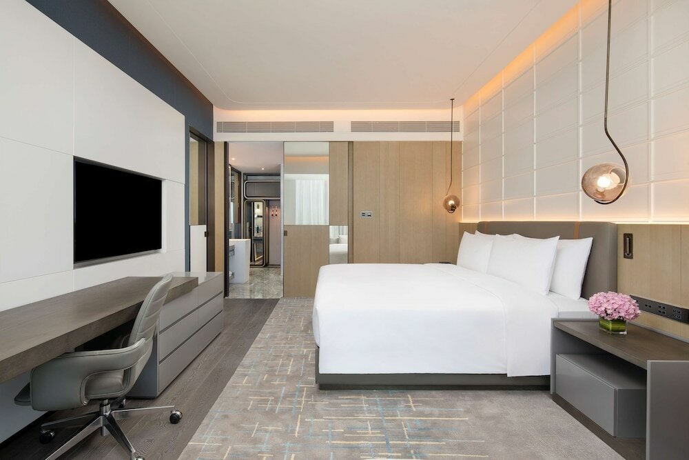 Фото DoubleTree by Hilton Kunming Airport