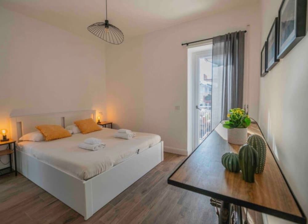 Фото Appartamento moderno a Roma Italia