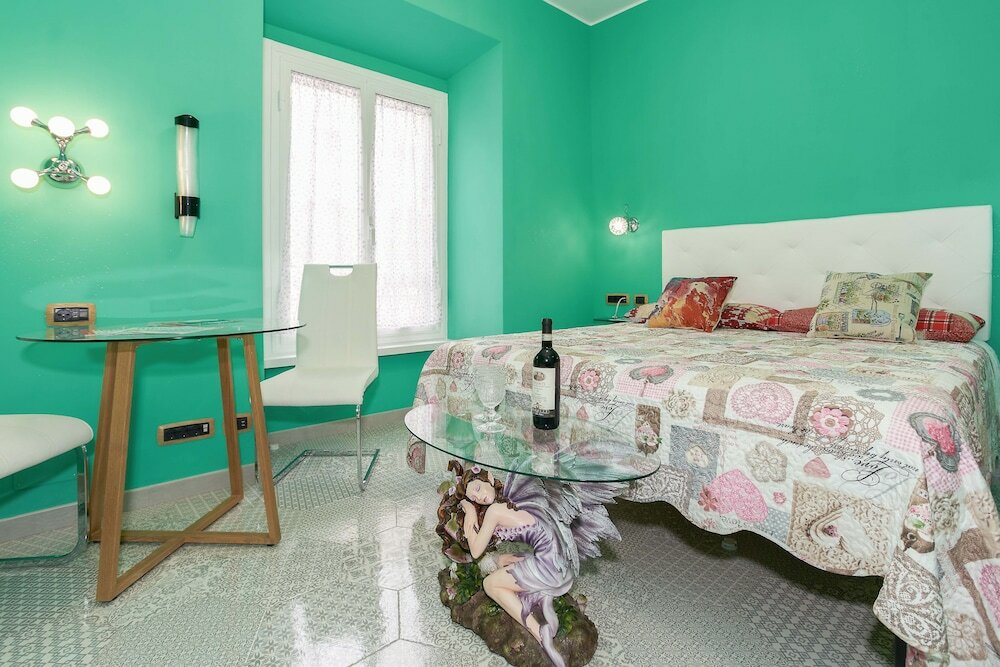 Фото S. P. T. Bed & Breakfast