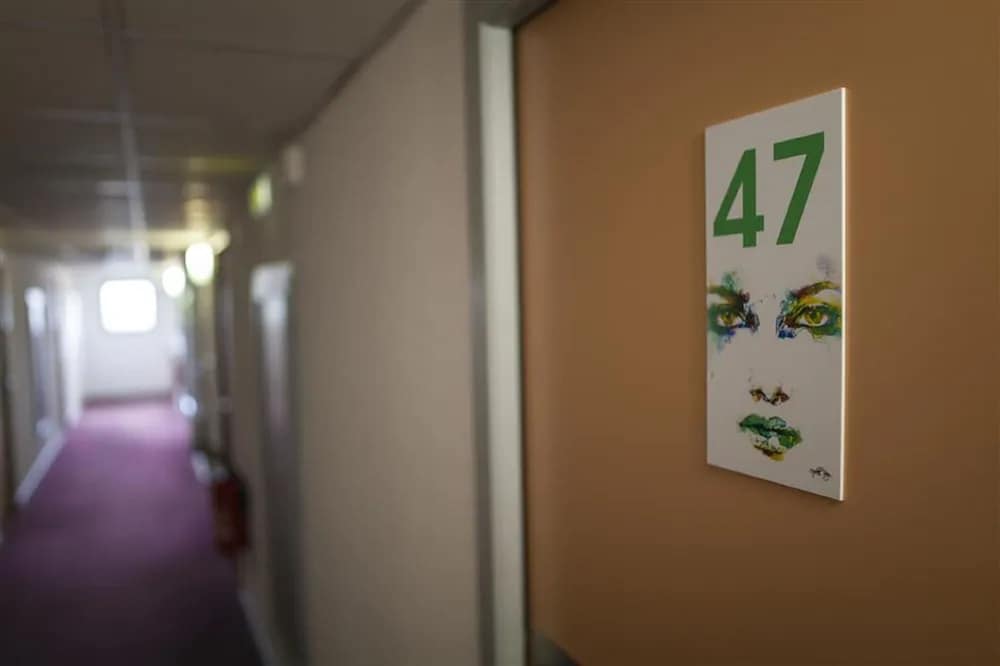 Фото Sure Hotel by Best Western Lille Tourcoing Ex Hotel Garden