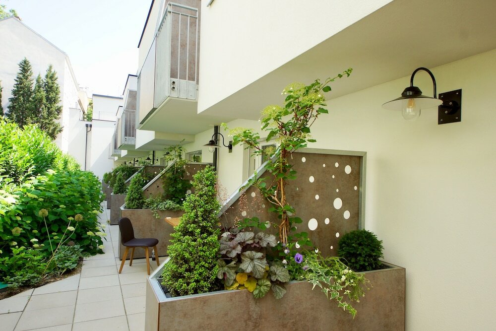 Фото Parks 73 The TownHouse Hotel