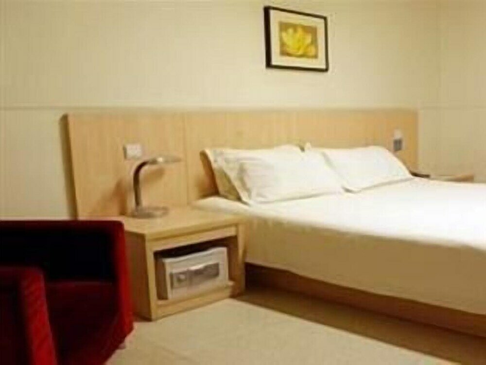 Фото Jinjiang Inn Chongqing Shopping & Entertainment