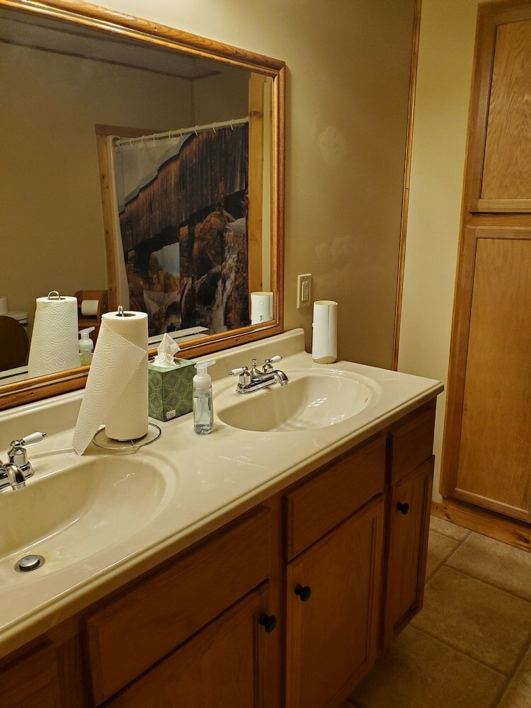 Фото Snyder's Knob Bed and Breakfast