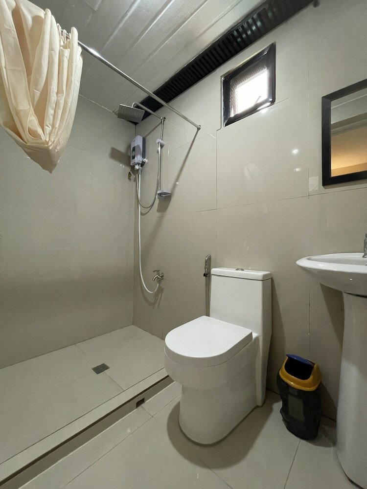 Фото 1888 Staycation Inn by Cocotel