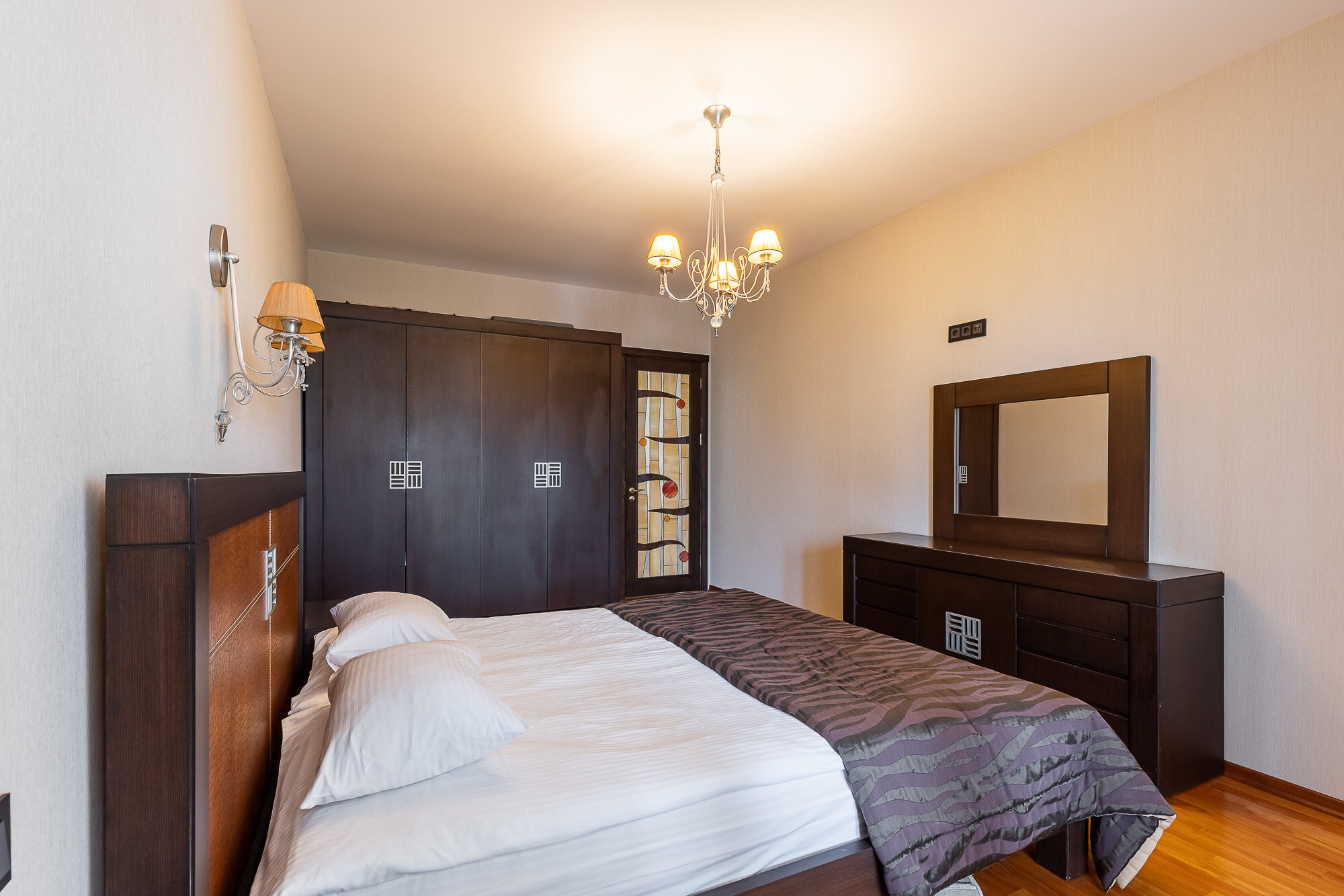 Фото Апартаменты на улице Виноградной 15/1