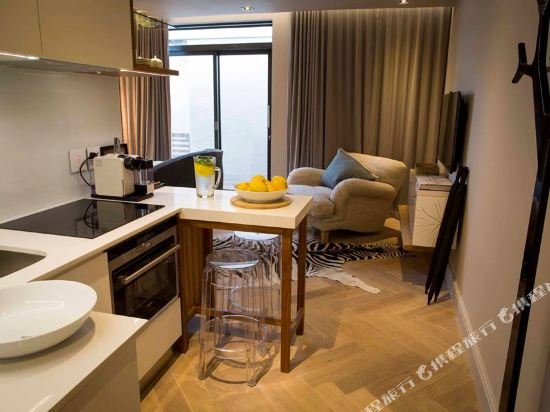 Фото Collection Luxury Self-catering Apartment Rozenhof Villa