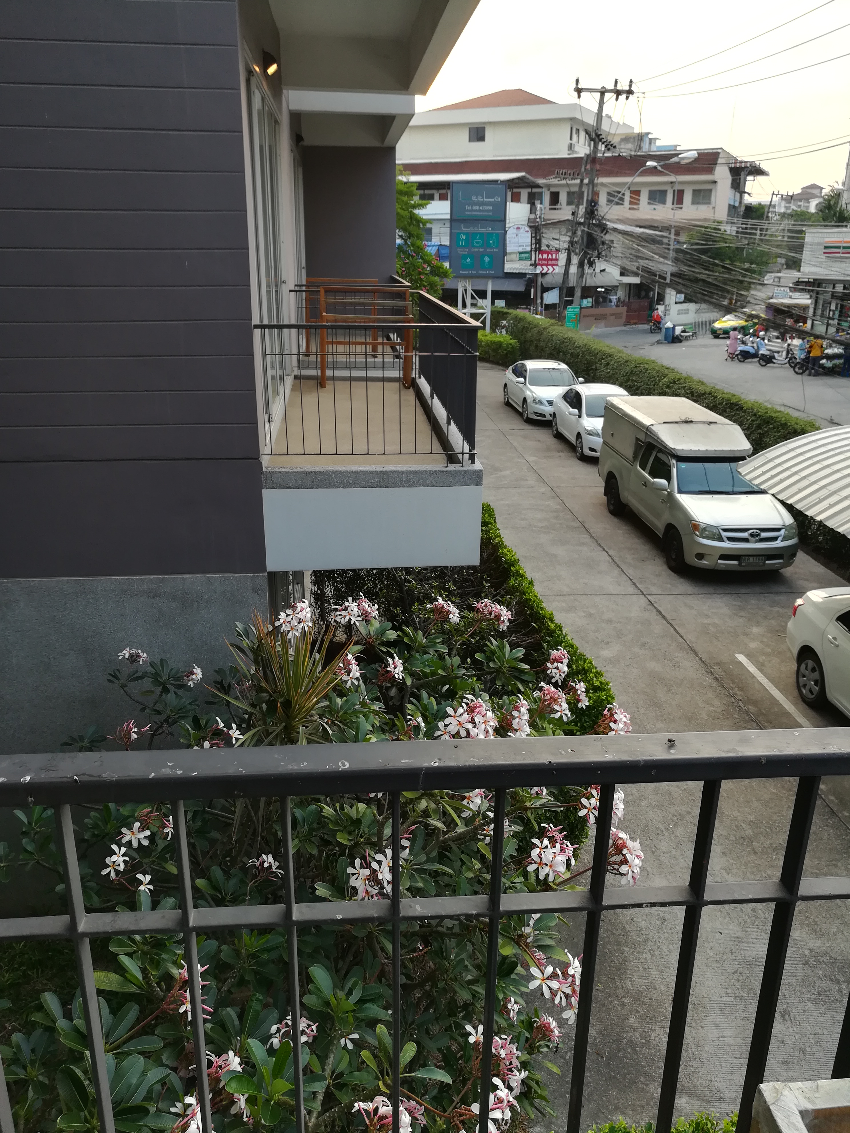 Фото The Leela Resort & SPA Pattaya