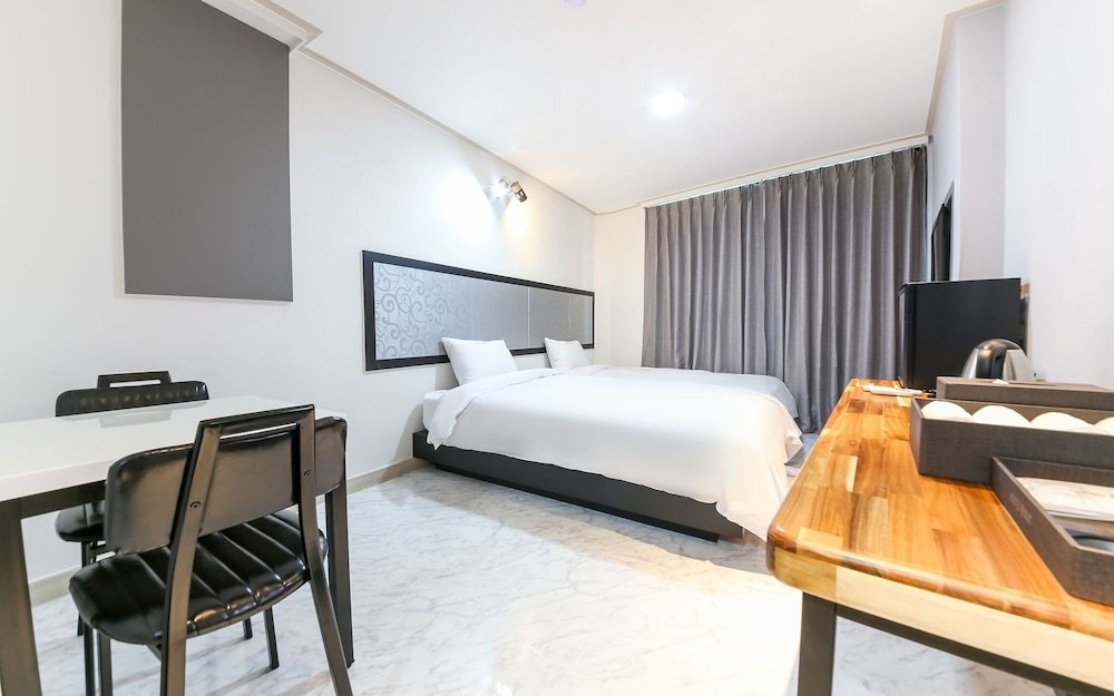 Фото Hotel Encore