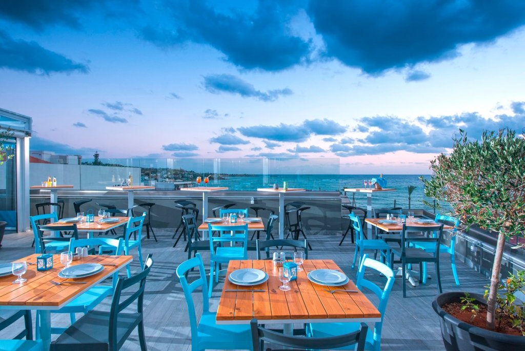 Фото Infinity Blue Boutique Hotel and SPA - Adults Only