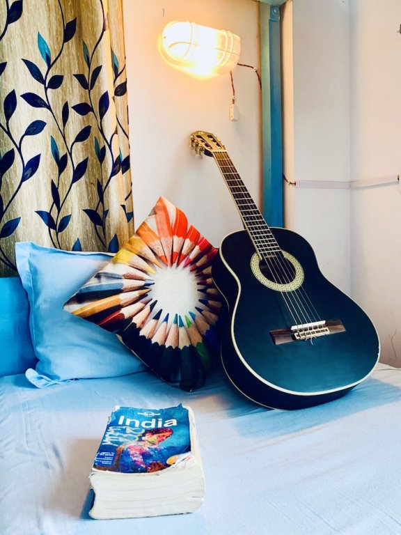 Фото Hotel Ishan A Riverside Retreat