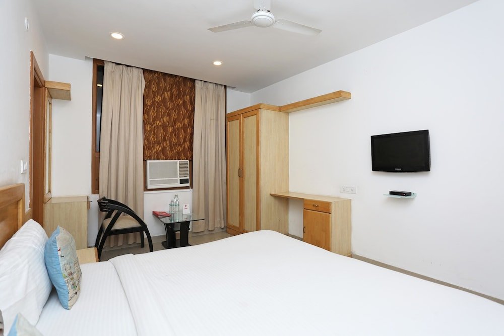 Фото Hotel Abhay Palace