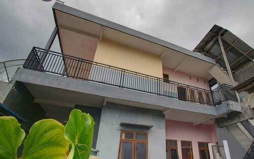 Гостиница Oyo 3866 Villa Gothick в Провинции Восточная Ява