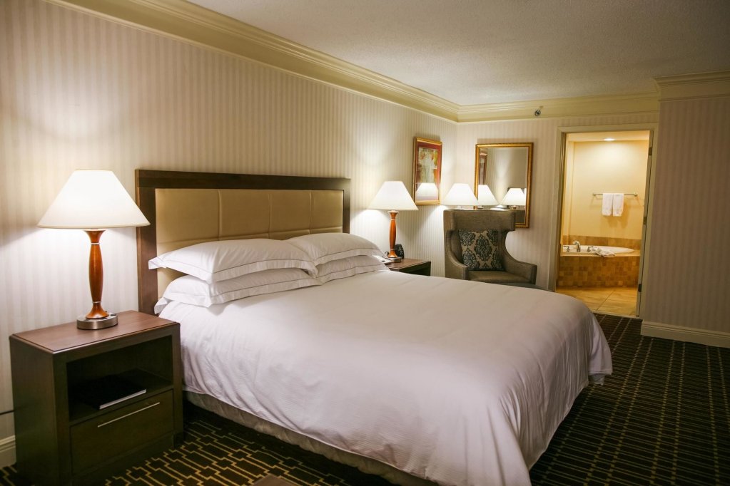 Фото Hilton Jackson