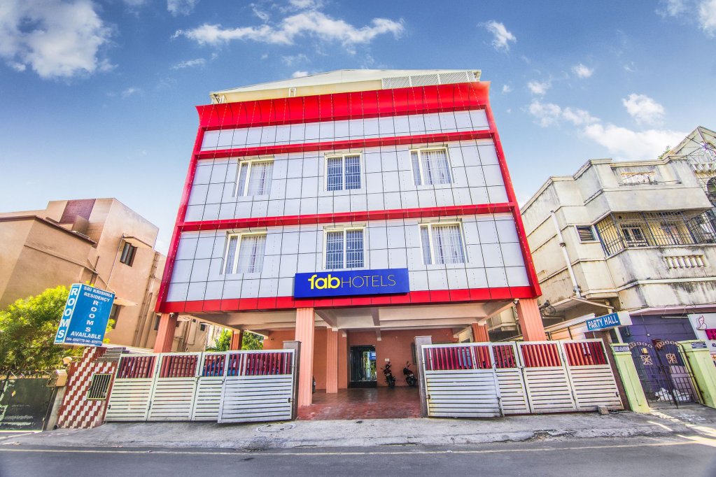 Фото Fabhotel Sri Krishna Residency Airport