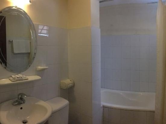 Фото Tran Ly Hotel