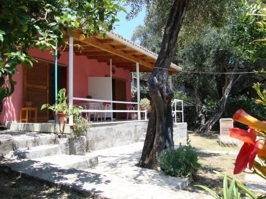 Фото Ipsia Apartments