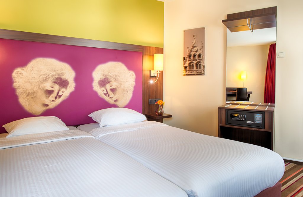 Фото Leonardo Hotel Antwerp