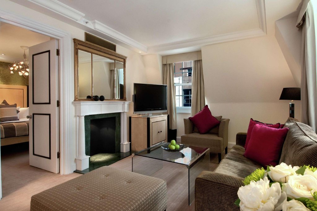 Фото Hilton London Metropole