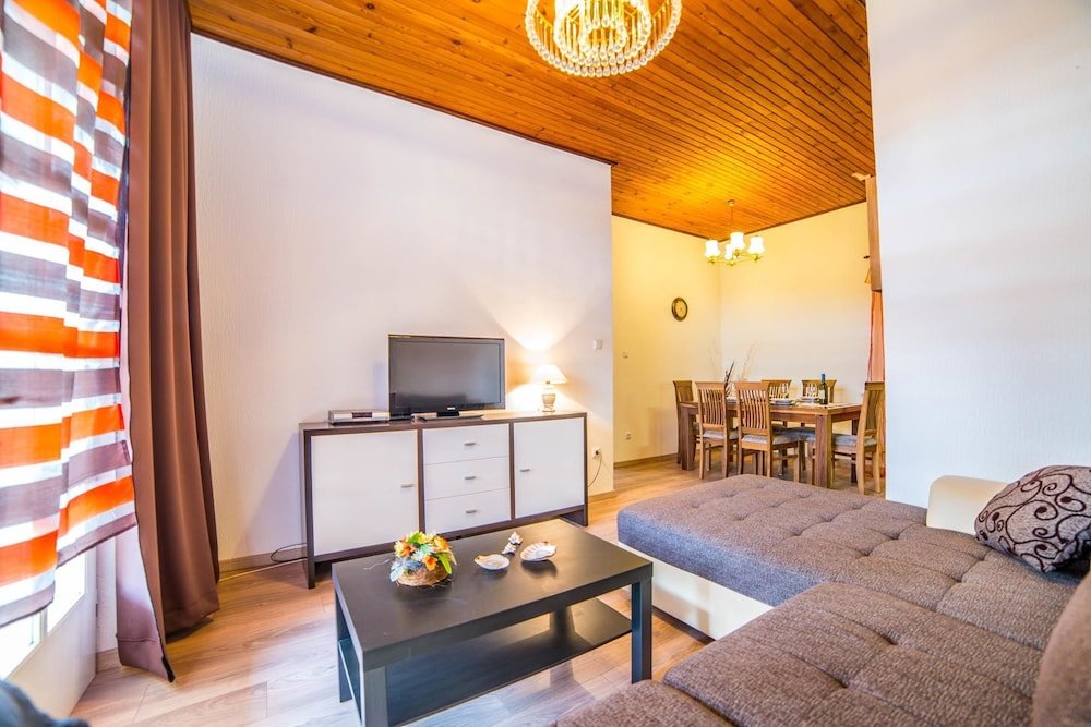Фото Apartment Davorka Two Bedroom A1 Priz