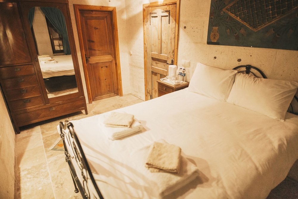 Фото Eagle Cave Inn