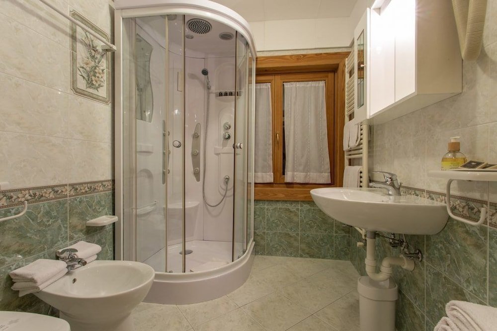 Фото Apartments Suites Lac Bleu