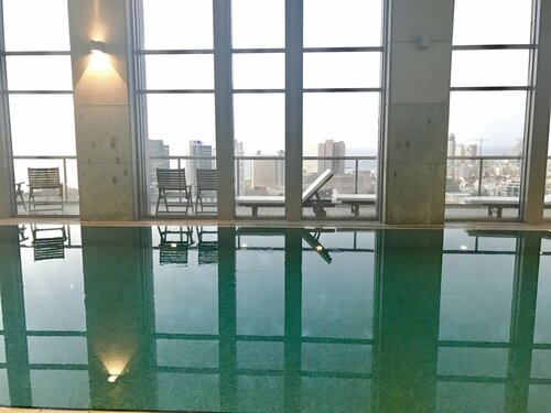 Жильё посуточно Neve Zedek Beautiful Luxury 2BR2BA~PoolGym~SeaView в Тель-Авиве