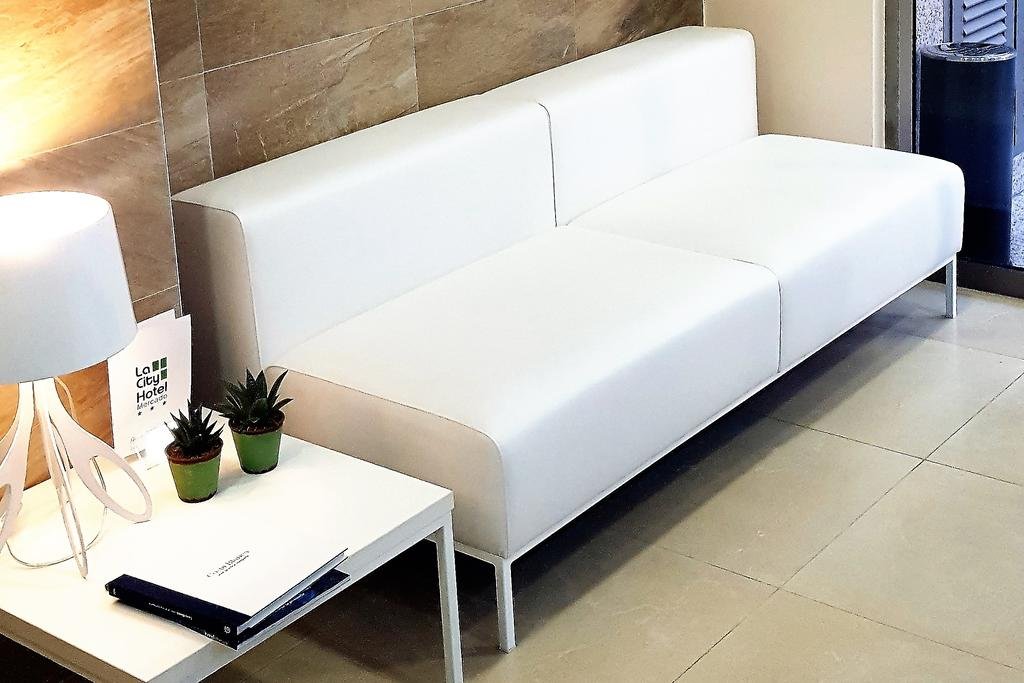 Фото Hotel La City Mercado