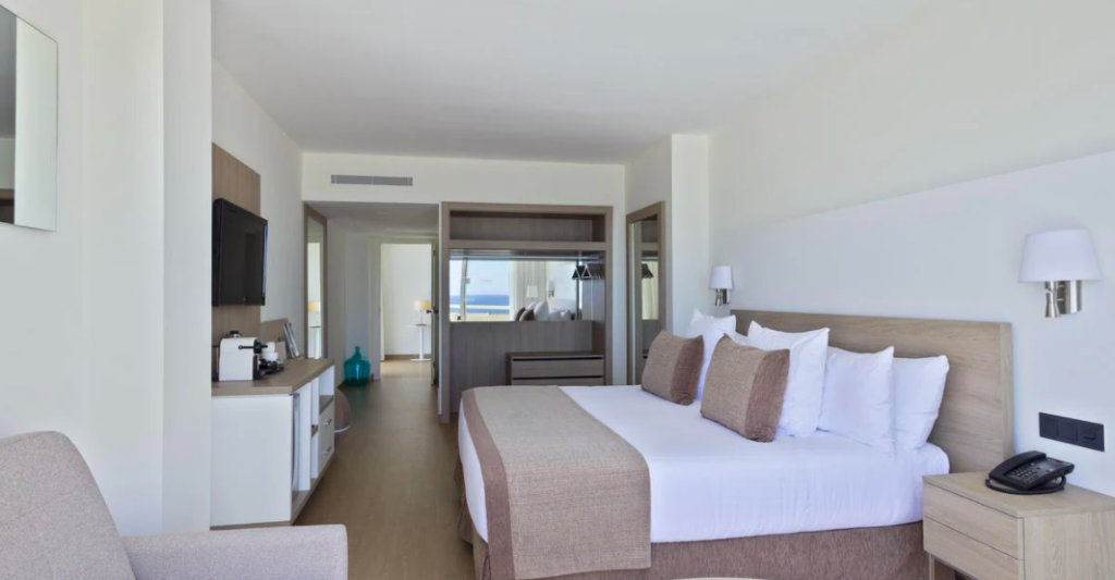 Фото Melia Sitges