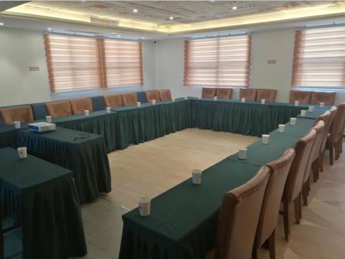 Фото Ibis Sui Ning Hotel