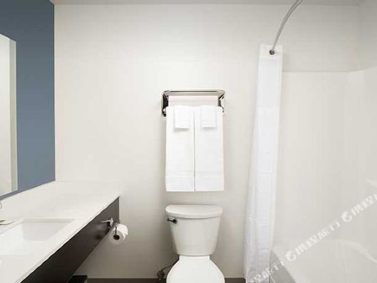 Фото WoodSpring Suites Louisville Airport