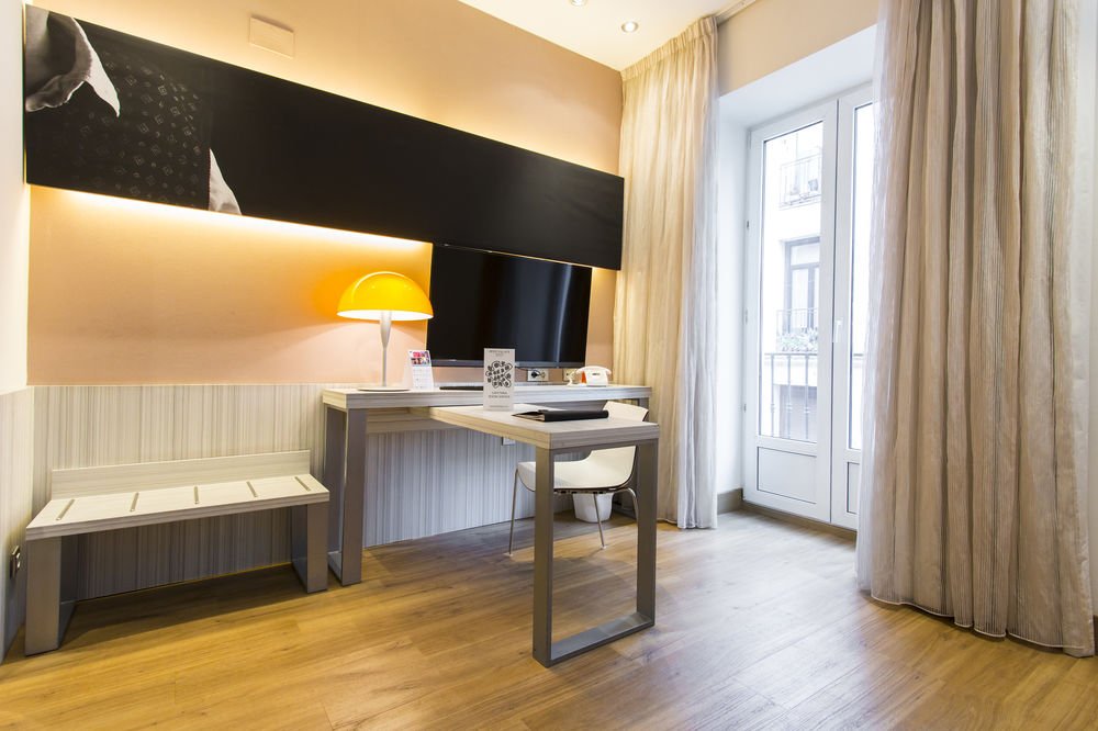 Фото Icon Embassy