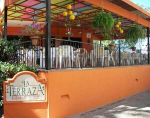 Гостиница Puerto de Luna Pet Friendly & Family Suites Hotel