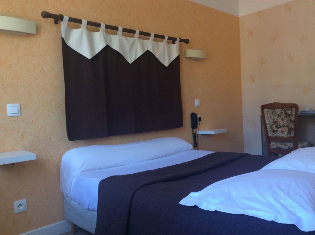 Фото Hotel du Cygne