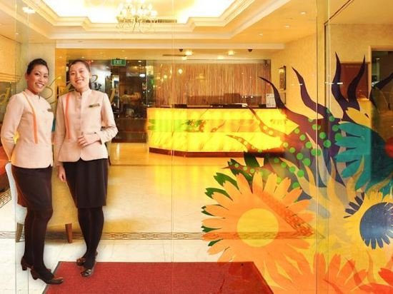 Фото Oxford Hotel