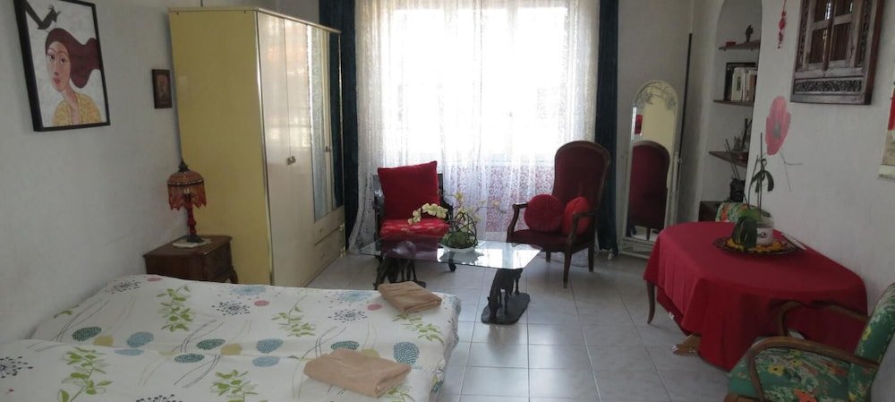 Фото Chez Brigitte Guesthouse