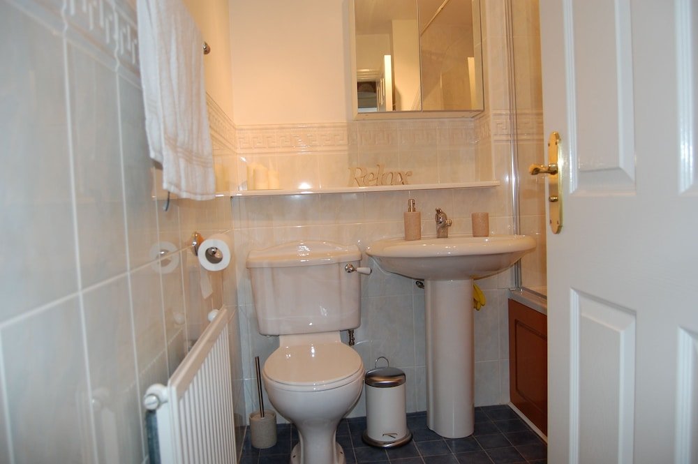 Фото Craigend Park Apartments