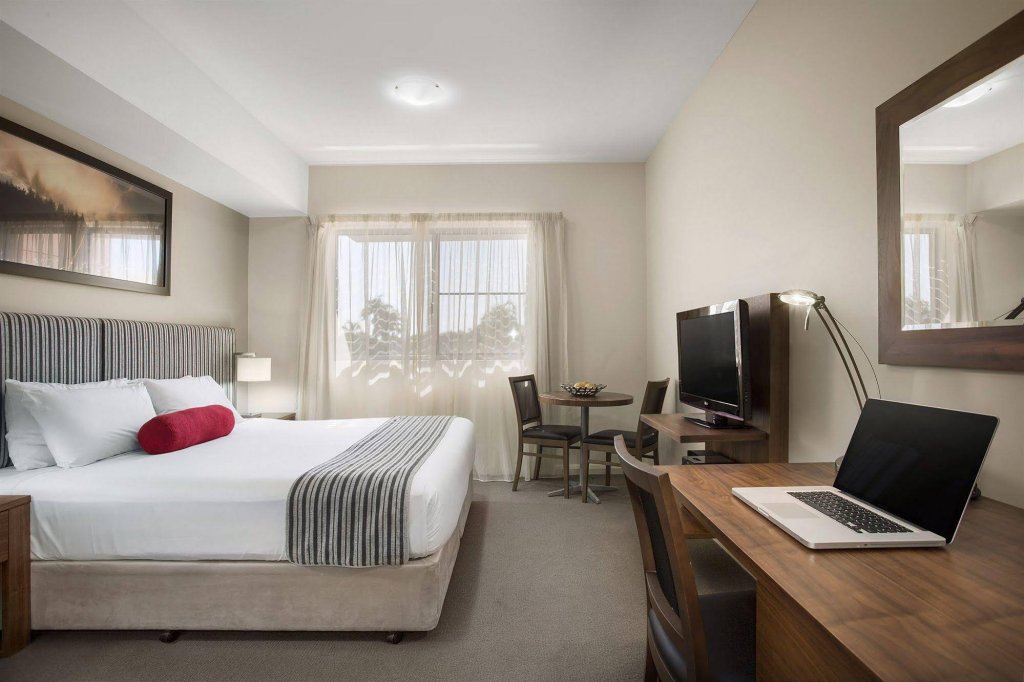 Фото Hudson Parap