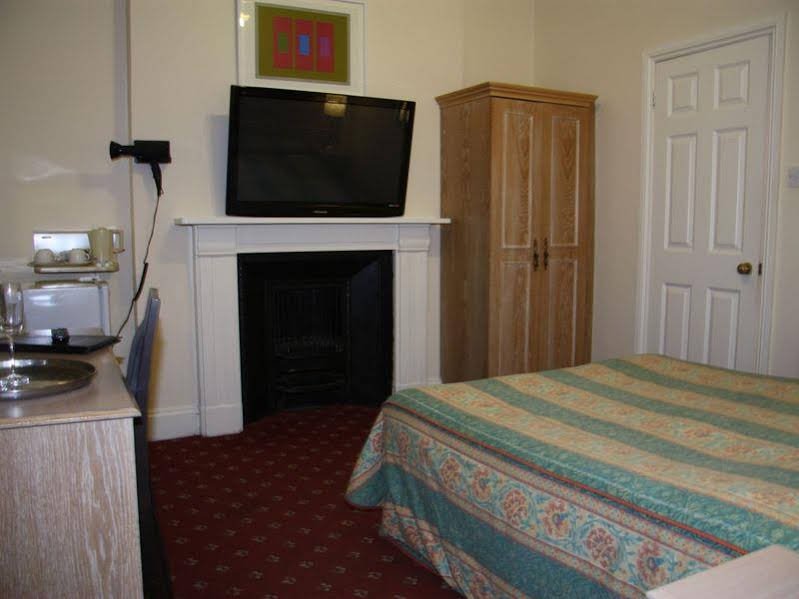 Фото Kingsway Park Hotel at Park Avenue