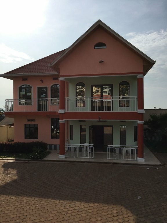 Гостиница Care Guest House в Кигали