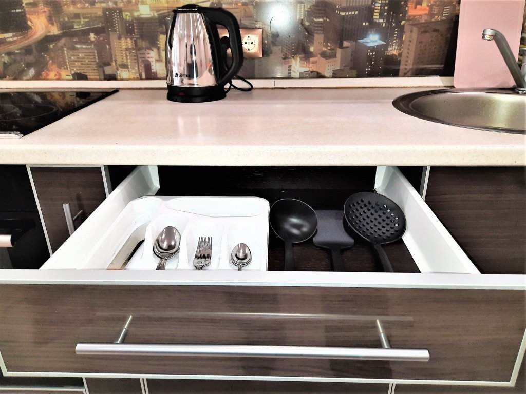 Фото Megapolis на улице Средне-Московская 62а