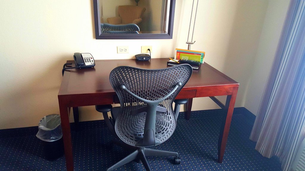 Фото Hilton Garden Inn Lexington Georgetown