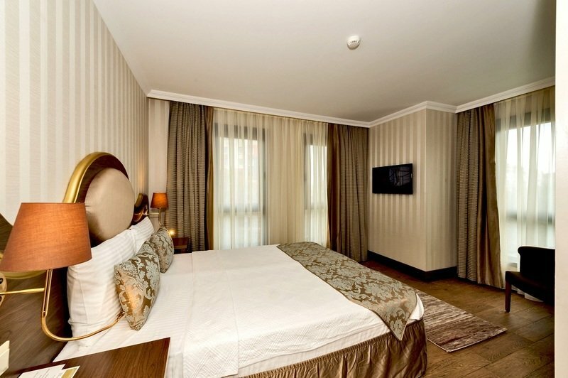 Гостиница Realstar Hotel в Фатихе