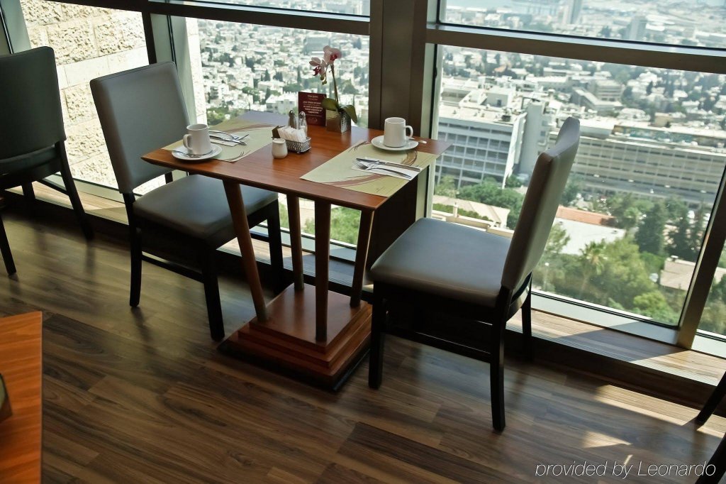 Фото Crowne Plaza Haifa