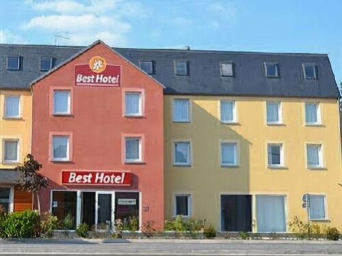 Гостиница Brit Hotel La Ferté-sous-Jouarre в Мо