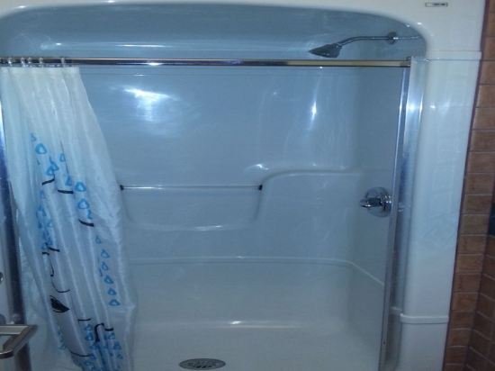 Фото Hostelling International Niagara Falls - Hostel