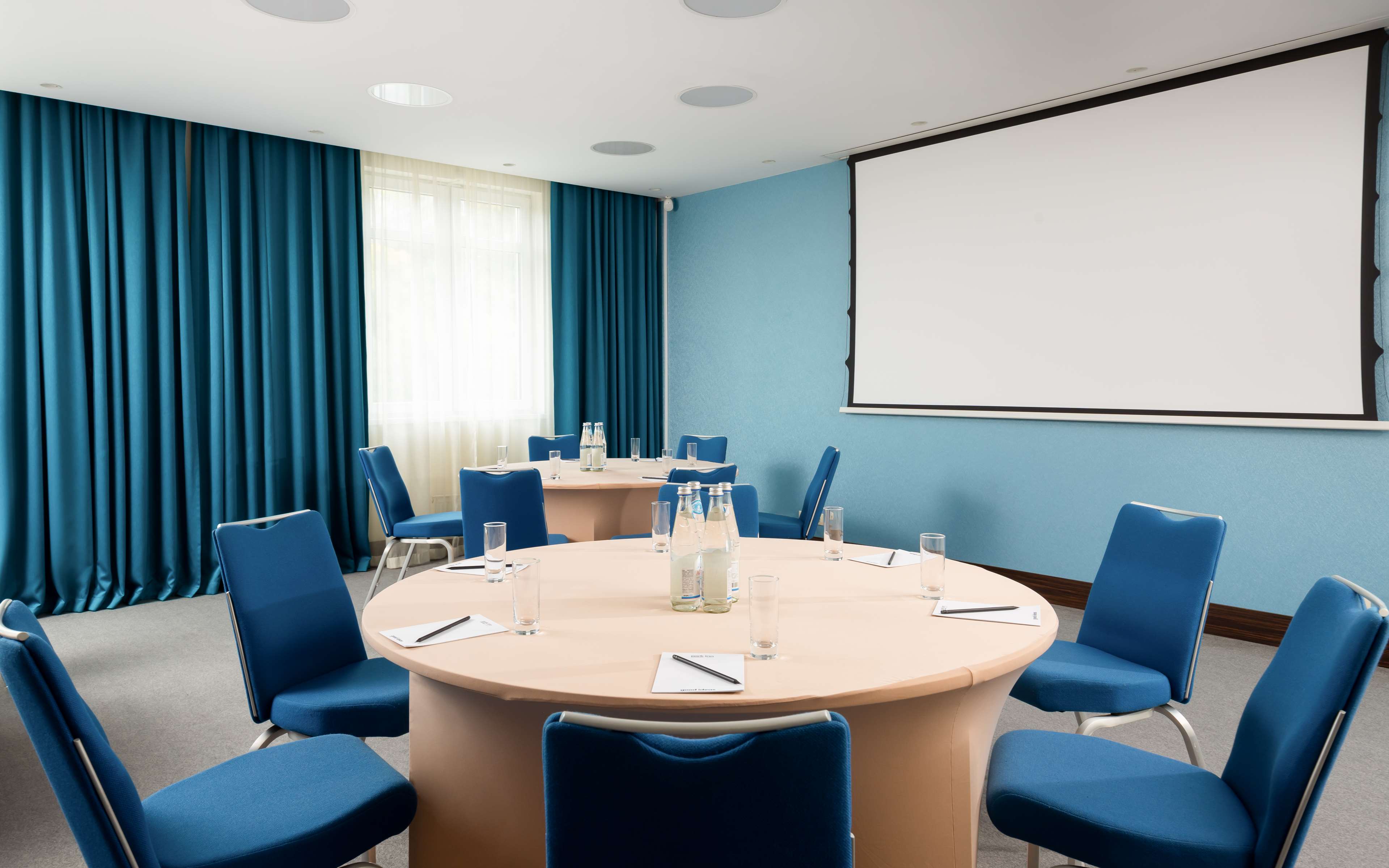 Фото Cosmos Sochi Hotel